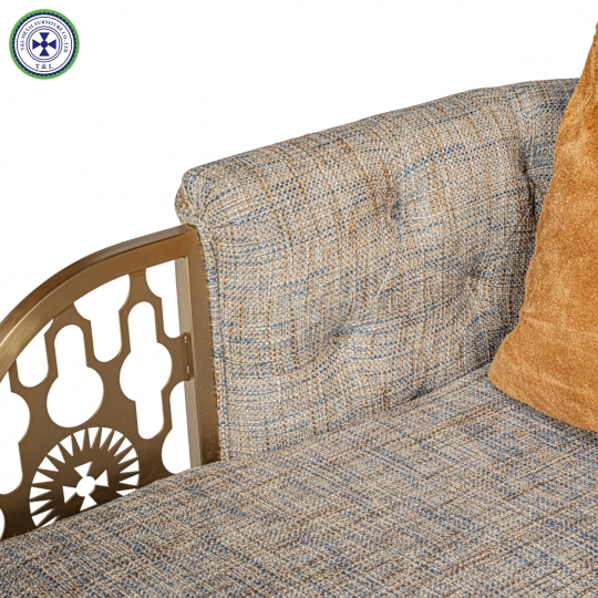 Metal Frame Lounge Chair
