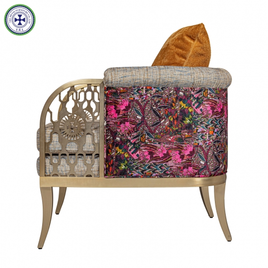 Metal Frame Lounge Chair