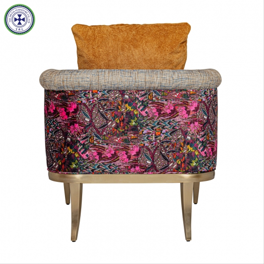 Metal Frame Lounge Chair